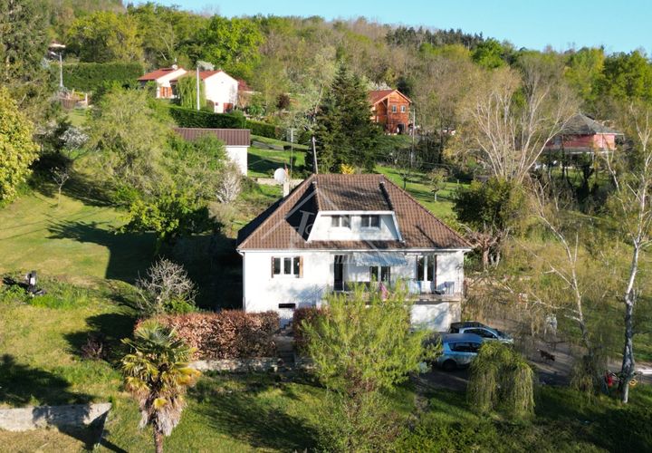 Villa i Gannat, Allier, Gannat - € 212.000 | Ref: G1052B - foto 1