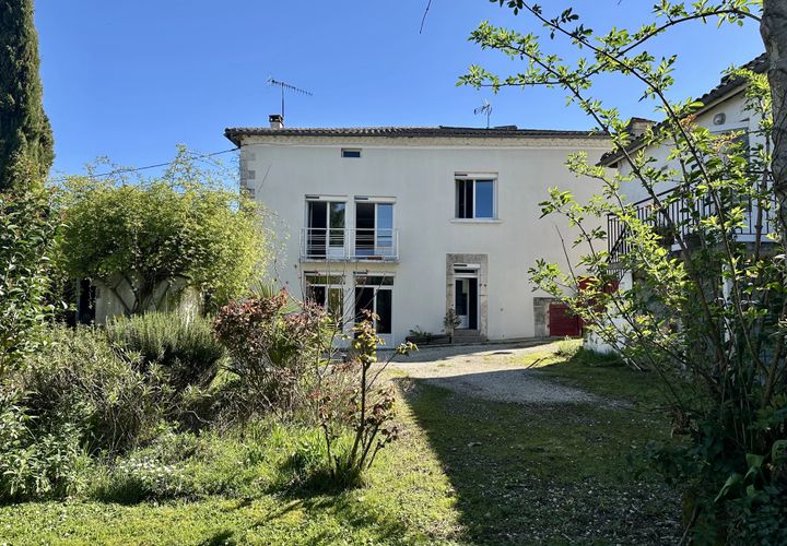 Villa i Saint-Severin, Charente, Saint-Severin - € 162.000 | Ref: BVI84976 - foto 1