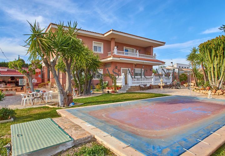 Villa en Mutxamel, Alicante, Mutxamel - € 550.000 | Ref: 01484/8734 - photo 1