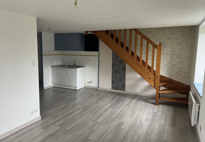 Apartament a Esprels, Haute-Saone, Esprels - € 395/mes | Ref: 260401-095313 - foto 1