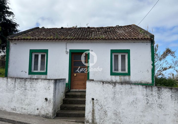 Villa i Ponta Delgada, Sao Miguel, Ponta Delgada - € 77.500 | Ref: 250-M-00833 - foto 1