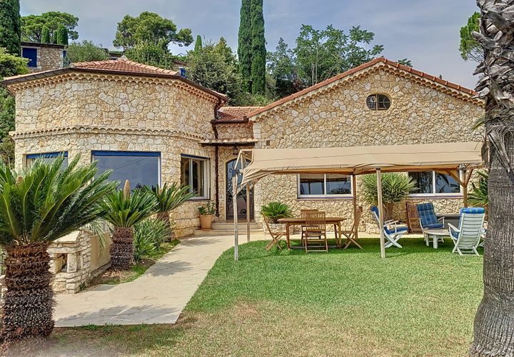 Villa a Chateauneuf-Grasse, Alpes-Maritimes, Chateauneuf-Grasse - € 4.500/mes | Ref: LM1869-BOURGEOISIMMO06 - foto 1