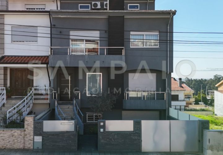 Villa i Fanzeres, Porto, Fanzeres - € 499.000 | Ref: 3759 - foto 1