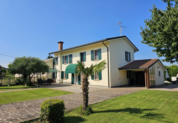 Villa i Borgo Veneto, Padua, Borgo Veneto - € 178.000 | Ref: CS 891 - foto 1