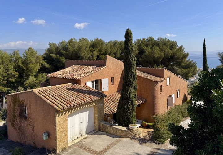 Villa a La Ciotat, Bouches-du-Rhone, La Ciotat - € 1.770.000 | Ref: HH-16129230 - foto 1