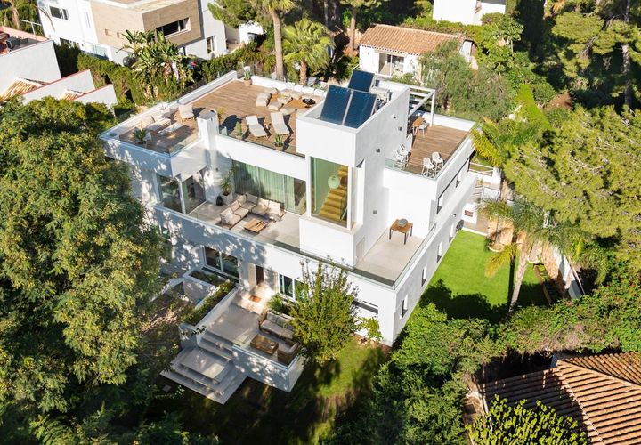Villa a Marbella, Malaga, Marbella - € 2.490.000 | Ref: AXCasaLinnea - foto 1