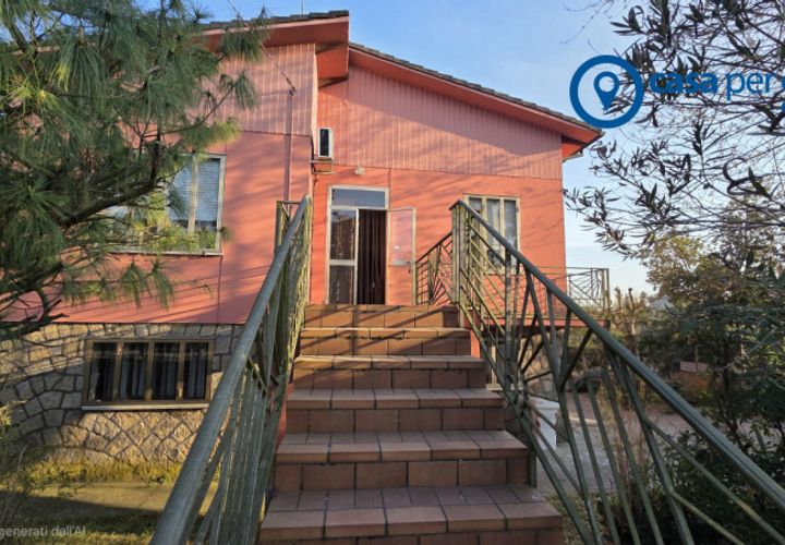 Villa a Rovigo, Rovigo, Rovigo - € 150.000 | Ref: CRSD62 - foto 1
