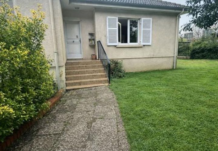 Villa a Saran, Loiret, Saran - € 165.000 | Ref: RDC793S - foto 1