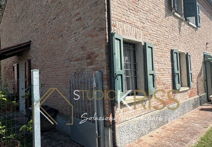 Villa a Ferrara, Ferrara, Ferrara - € 600/mes | Ref: A590 - foto 1