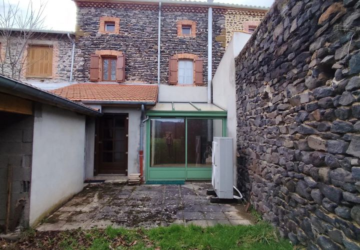 Villa i Saint-Georges-D'Aurac, Haute-Loire, Saint-Georges-D'Aurac - € 126.000 | Ref: 86889698 - foto 1