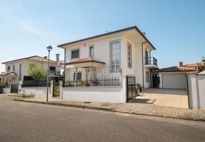 Villa i Viana do Castelo, Viana do Castelo, Viana do Castelo - € 370.000 | Ref: 254260712 - foto 1