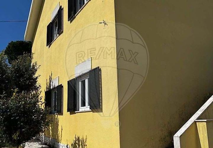Villa i Oeiras, Lisbon, Oeiras - € 750.000 | Ref: 120171469-5 - foto 1
