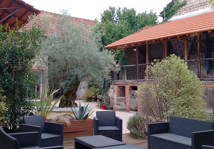 Villa i Tarbes, Hautes-Pyrenees, Tarbes - € 398.000 | Ref: 86207256 - foto 1