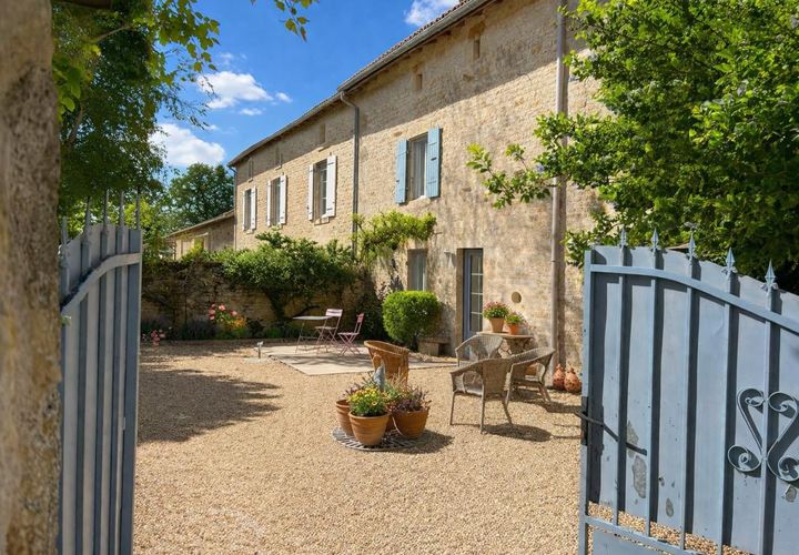 Villa a Melle, Deux-Sevres, Melle - € 199.000 | Ref: 46_JLY-0026039 - foto 1