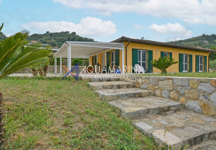 Villa a Vallecrosia, Imperia, Vallecrosia - € 790.000 | Ref: 14181 - foto 1