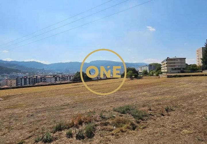 Helårsgrund i Santo Tirso, Porto, Santo Tirso - € 2.250.000 | Ref: ONE0011492-6 - foto 1