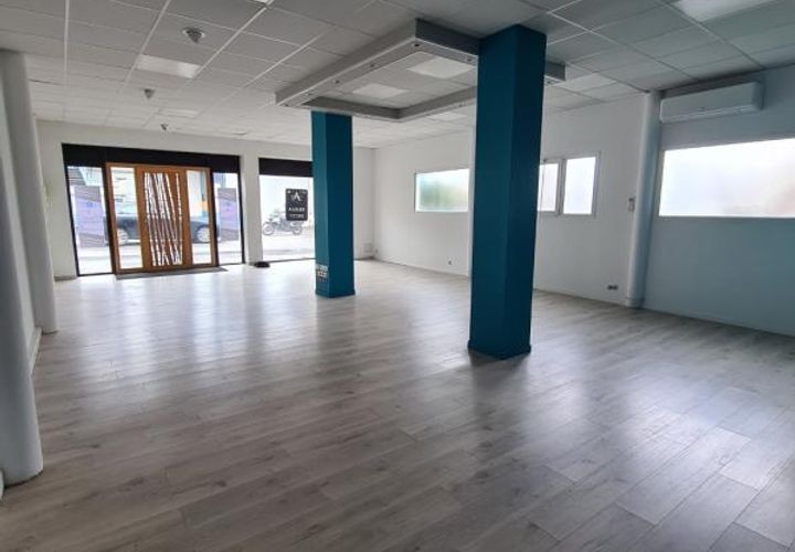 L'establiment comercial a Limoux, Aude, Limoux - € 18.720/mes | Ref: 2010 - foto 1