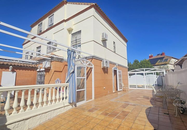 Rækkehus i Gines, Sevilla, Gines - € 390.000 | Ref: EXP13871/8930 - foto 1