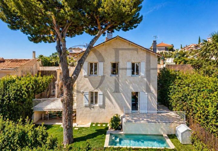 Villa i Cassis, Bouches-du-Rhone, Cassis - € 1.450.000 | Ref: getkey_u_520451492 - foto 1