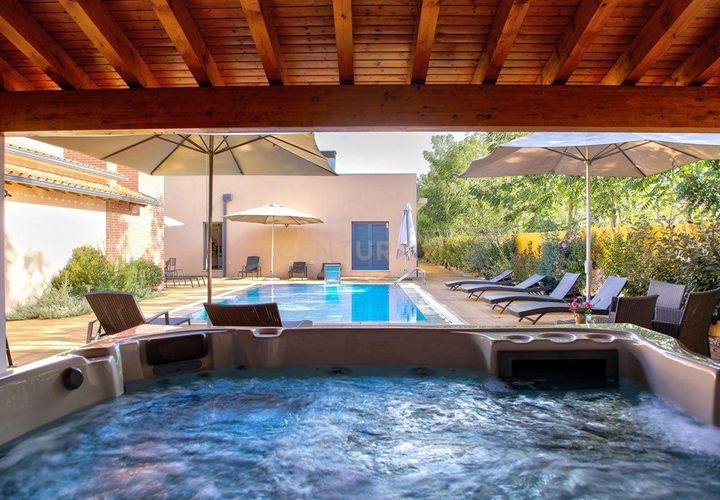 Villa i Anadia, Aveiro, Anadia - € 2.000.000 | Ref: C0372-01816 - foto 1