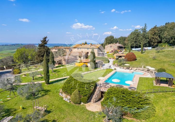 Landejendom i Capraia e Limite, Florence, Capraia e Limite - € 2.700.000 | Ref: IB 810 - foto 1