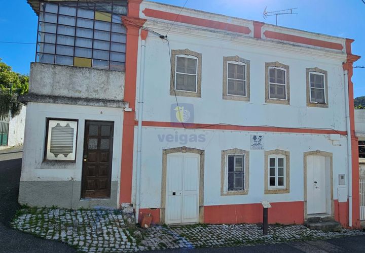 Villa i Bucelas, Lisbon, Bucelas - € 313.500 | Ref: ALVER-216753 - foto 1