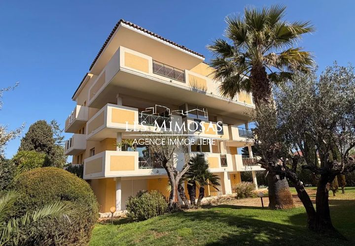 Lejlighed i Frejus, Var, Frejus - € 420.000 | Ref: 7275 - foto 1