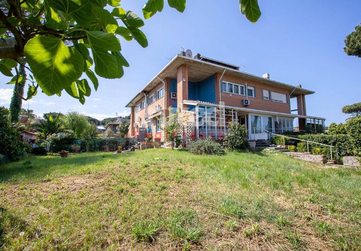 Villa a Rome, Rome, Rome - € 739.000 | Ref: 143 - foto 1