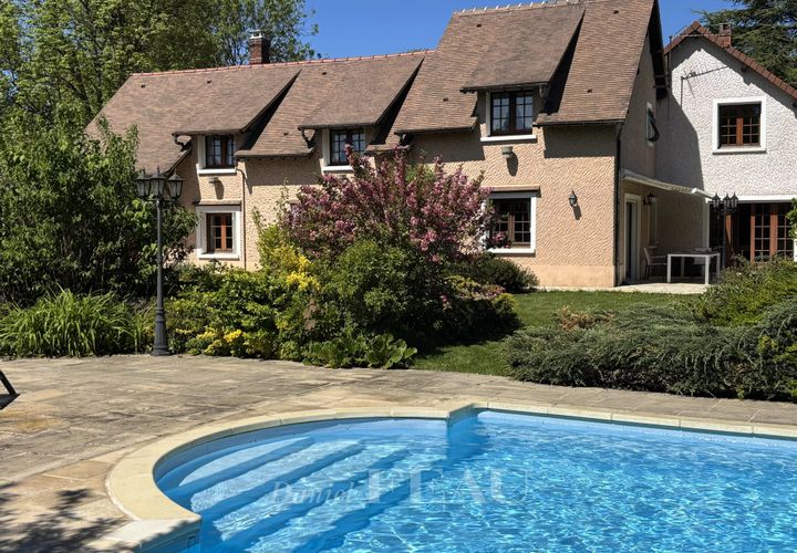Villa i Les Mesnuls, Yvelines, Les Mesnuls - € 893.000 | Ref: 86776354 - foto 1