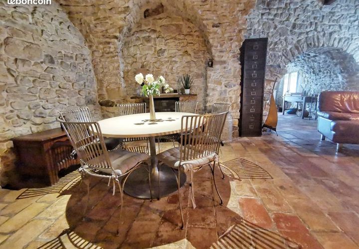 Villa i Nimes, Gard, Nimes - € 398.000 | Ref: 3011443657 - foto 1