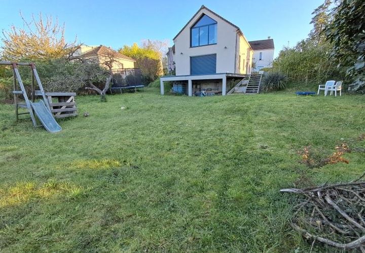 Villa a Cergy, Val-d'Oise, Cergy - € 499.000 | Ref: 3011443656 - foto 1
