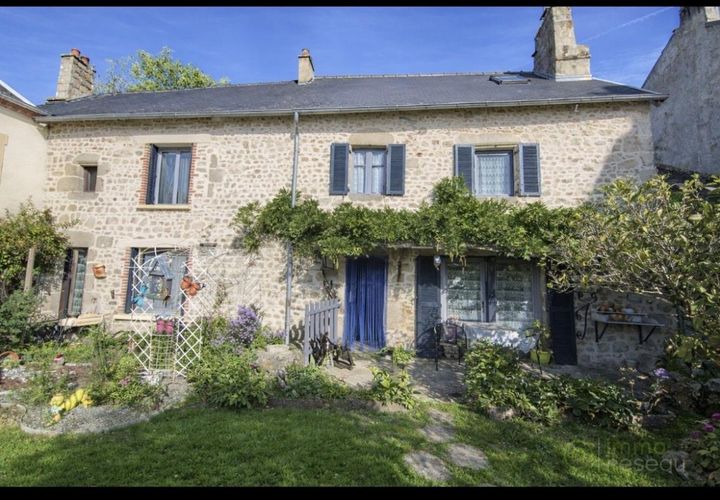 Villa i Saint-Pardoux-les-Cards, Creuse, Saint-Pardoux-les-Cards - € 140.000 | Ref: 3011443451 - foto 1