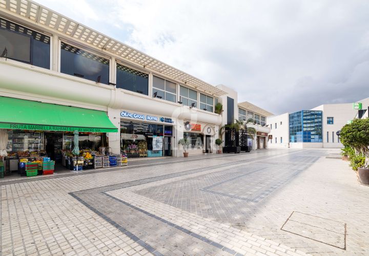 Erhvervsejendom i Marbella, Malaga, Marbella - € 4.800.000 | Ref: 213970 - foto 1