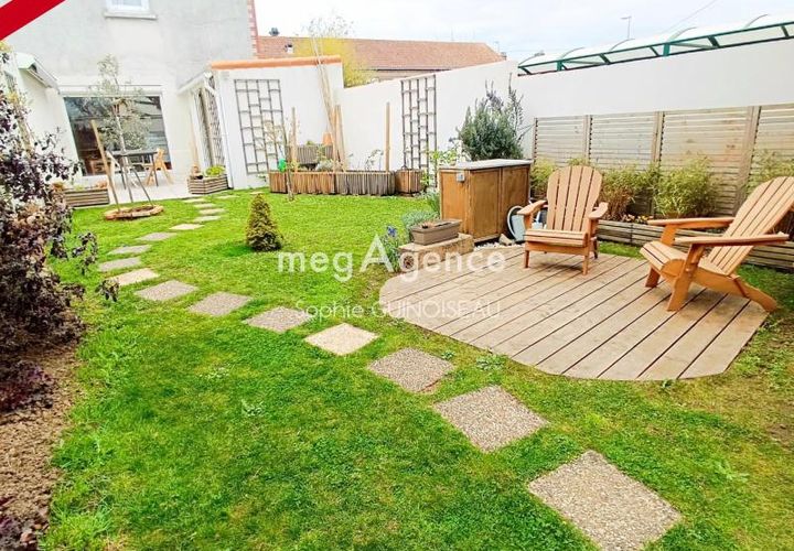 Haus in Cholet, Maine-et-Loire, Cholet - € 282.000 | Ref: 201377 - Foto 1