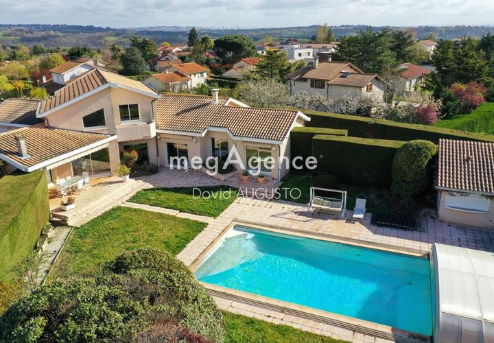 Villa a Brignais, Rhone, Brignais - € 948.000 | Ref: 200873 - foto 1