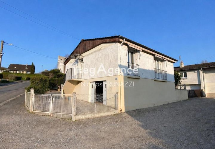 Byhus i Vimoutiers, Orne, Vimoutiers - € 98.000 | Ref: 200943 - foto 1