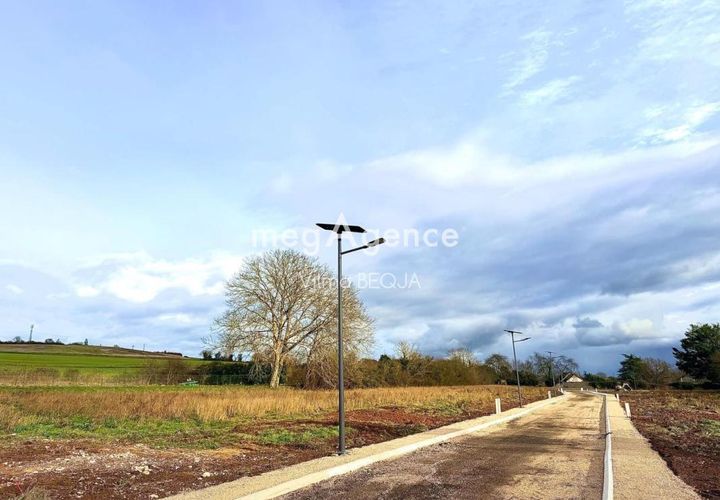 Helårsgrund i Malay-le-Petit, Yonne, Malay-le-Petit - € 71.000 | Ref: 201273 - foto 1