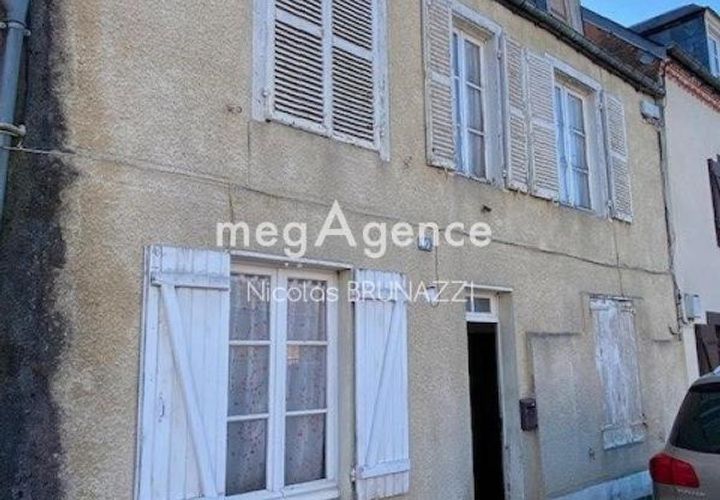 Byhus i Vimoutiers, Orne, Vimoutiers - € 41.000 | Ref: 200632 - foto 1