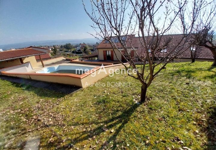 Villa a Brioude, Haute-Loire, Brioude - € 239.000 | Ref: 201151 - foto 1