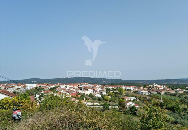 Helårsgrund i Coimbra, Coimbra, Coimbra - € 37.500 | Ref: 035131 - foto 1