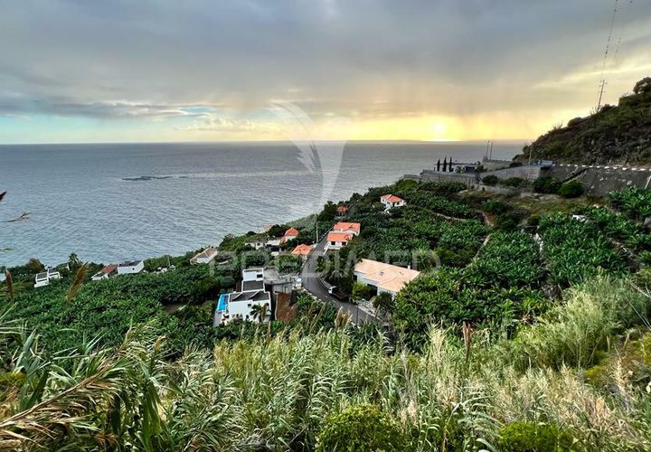 Helårsgrund i Calheta, Madeira, Calheta - € 425.000 | Ref: 040426 - foto 1