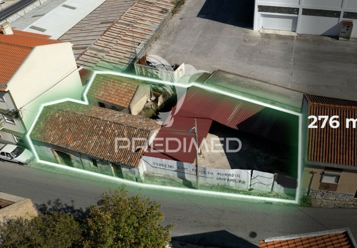 Helårsgrund i Alenquer, Lisbon, Alenquer - € 315.000 | Ref: 043987 - foto 1