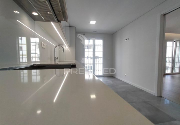 Lejlighed i Amadora, Lisbon, Amadora - € 455.000 | Ref: 047119 - foto 1