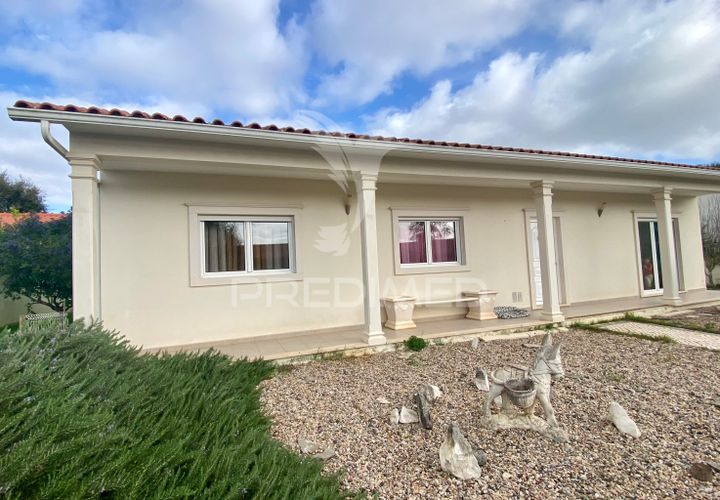 Byhus i Alcobaca, Leiria, Alcobaca - € 385.000 | Ref: 049928 - foto 1