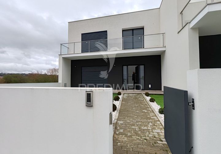 Byhus i Ourem, Santarem, Ourem - € 340.000 | Ref: 051297 - foto 1