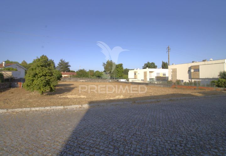 Helårsgrund i Maia, Porto, Maia - € 380.000 | Ref: 052609 - foto 1
