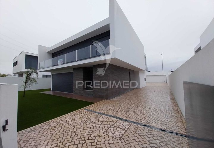 Byhus i Entroncamento, Santarem, Entroncamento - € 630.000 | Ref: 053207 - foto 1
