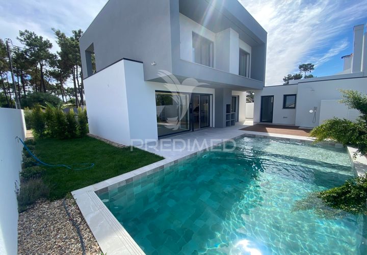 Byhus i Almada, Setubal, Almada - € 795.000 | Ref: 054945 - foto 1