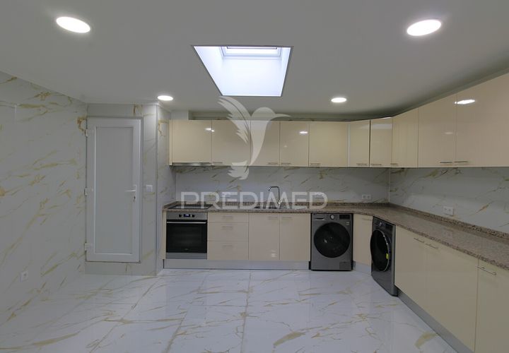 Byhus i Porto, Porto, Porto - € 395.000 | Ref: 055307 - foto 1