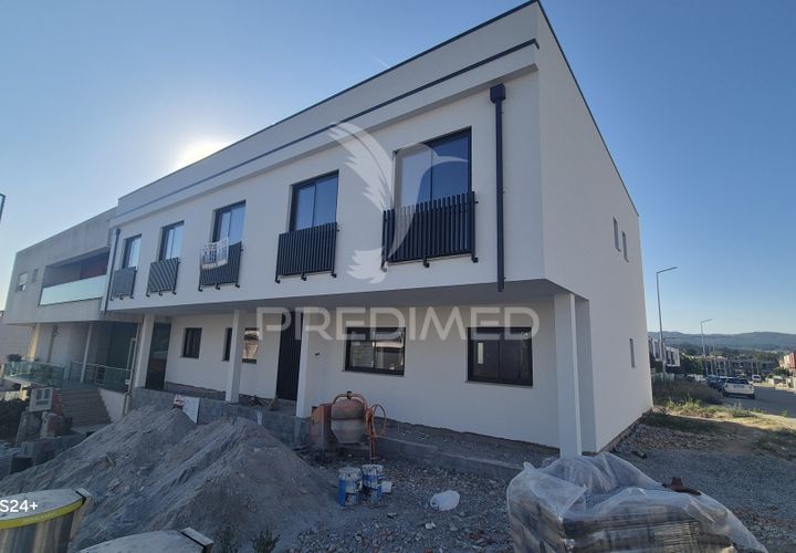 Leilighet i Vila Verde, Braga, Vila Verde - € 320 000 | Ref: 057817 - foto 1